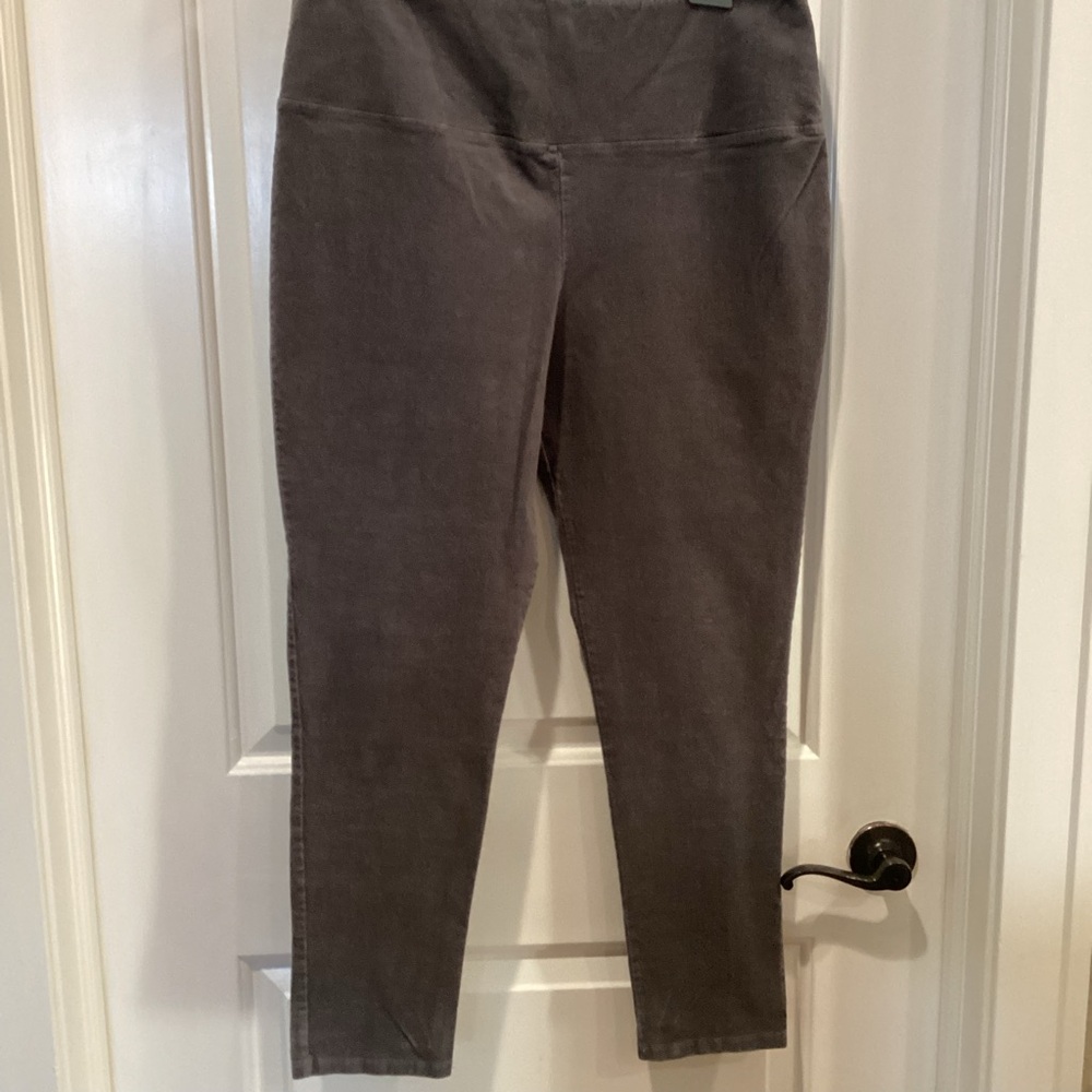 Cambridge Dry Goods Charcoal Leggings